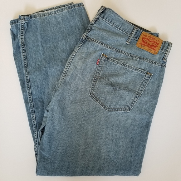 Loose Fit 569 Levis 42x32 